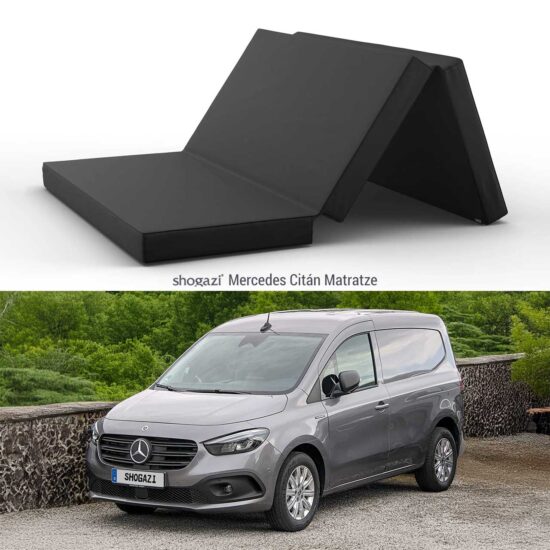 Mercedes Citán Matratze – Faltbare Kaltschaummatratze vor geparktem Mercedes Citan Kastenwagen